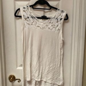 Cream tee with lace